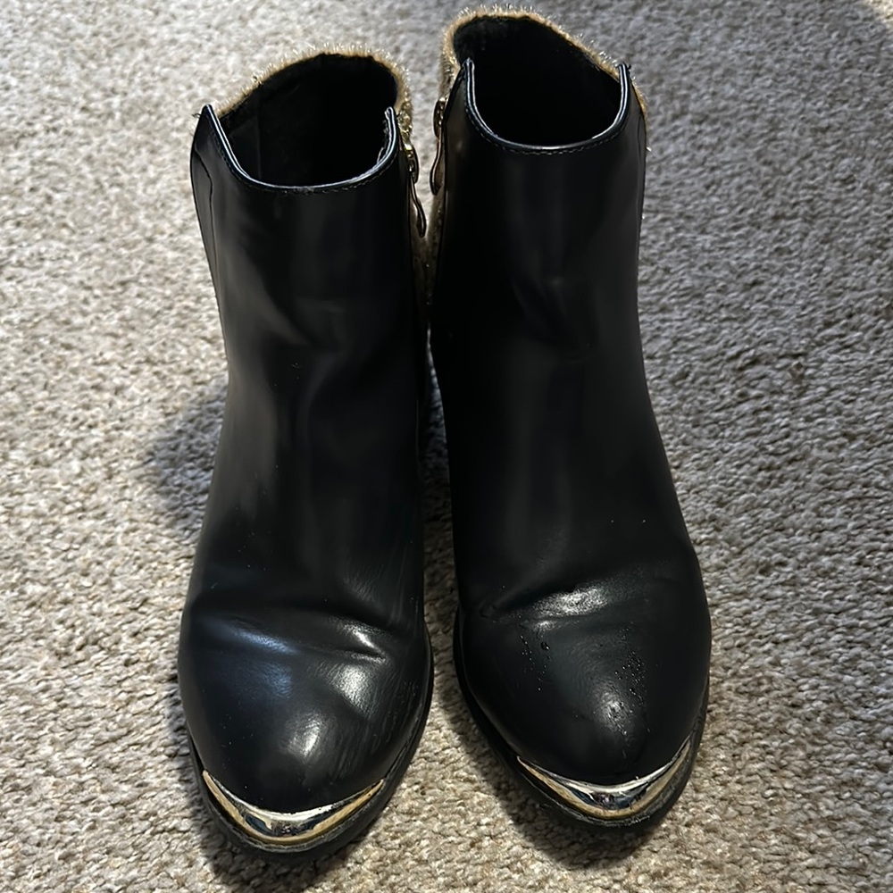 Nyla leopard boots